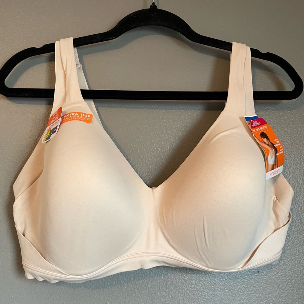 NWT Warners Sz XL 40-42” Bust Nude Smoothing Side Coverage Wire Free Bra Ret $42